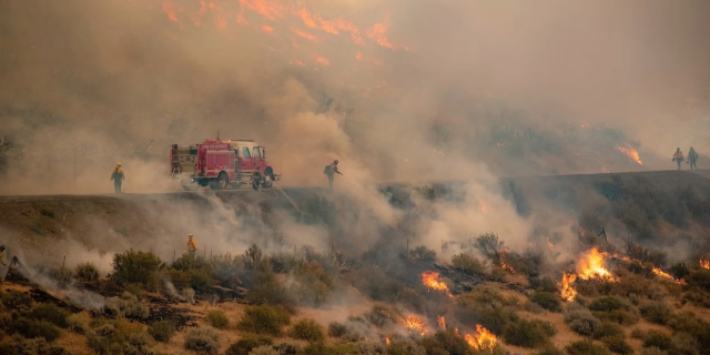 rail-ridge-fire-1-web.jpeg