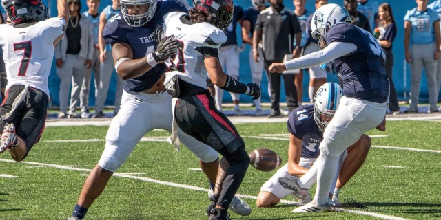 0929_SOU-football_LR.jpeg