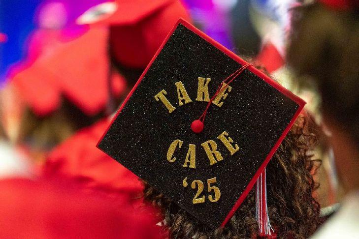 Oregon's high school graduation rate hits 83%; see local numbers