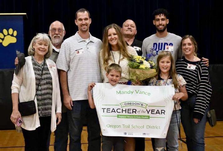 Nominate someone for 2026-27 Oregon Teacher of the Year