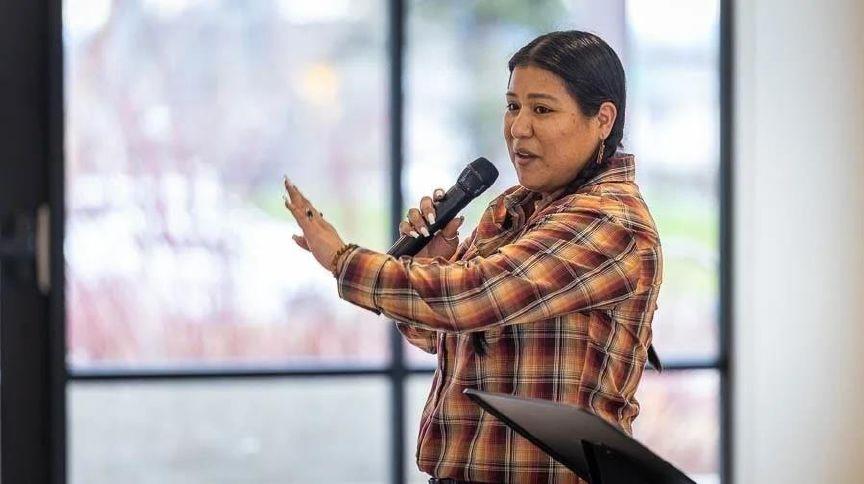 Phoenix Democrat Tibbetts launches bid for Jackson County Commission